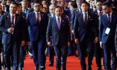 Китай разширява търговското си влияние в азиатските икономики, ухажвани от Тръмп