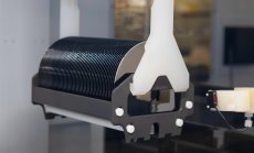 Автоиндустрията се готви за спирания заради криза с чиповете до дни