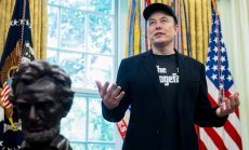 Илон Мъск тихомълком се отказва да създава нова партия в САЩ