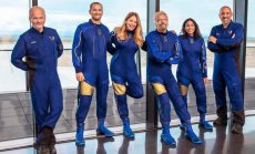 Брансън и Virgin Galactic успешно изпълниха първия туристически полет до космоса