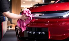 Търговската война с Китай за EV ще е саморазрушителна за автопроизводителите 