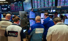 Уолстрийт бие тревога заради решението на Тръмп да прекрати тримесечните отчети