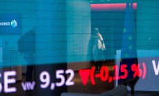 Азиатските акции поевтиняват, а инвеститорите са фокусирани върху данните в САЩ