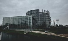 ЕС не е твърдата опора, от която се нуждае Украйна