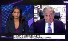 Панета: Ключови членове на Конгреса трябва да знаят за тайни мисии