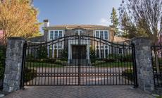 Богатите американци увеличават спестяванията си заради тревоги относно пандемията 