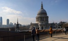 Икономиката на Обединеното кралство се възстановява изненадващо бързо от стачките