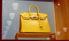 Hermès остава стабилен лидер въпреки лекото изоставане при кожените изделия 