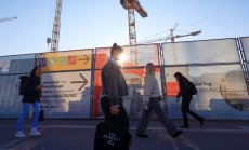 Частният сектор в еврозоната стагнира, докато митата удрят услугите