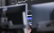 Европейските акции се търгуват разнопосочно заради по-ниските обеми