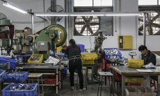 Индустриалният център на Китай се опитва да намали цените за ток