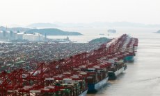 Китай vs САЩ: Пореден епизод с "мерeне на мускули" преди предстоящите преговори