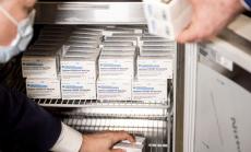 Байдън ще поръча още 100 млн. дози от ваксината на Johnson & Johnson 