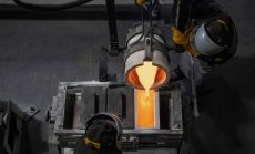 Заводите в Централна Европа нямат избор освен да прехвърлят разходите по веригата