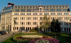 ББР Микрофинансиране и Европейският инвестиционен фонд подписаха споразумение по програма InvestEU за подпомагане на микрофирми