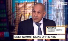 Schneider Electric очаква ръст на разходите за устойчива инфраструктура в САЩ