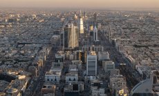 Част от Великолепната седморка принудително увеличава офисите си в Саудитска Арабия