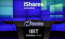 Fidelity и BlackRock доминират в надпреварата за потоците на биткойн ETF