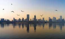 Глобални банки залагат милиарди в Индия насред кредитната нестабилност в САЩ