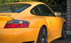 Европейските автомобилни производители са поставени все по-натясно