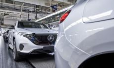 Mercedes изпревари BMW като най-продаваната марка луксозни автомобили през 2020 г.