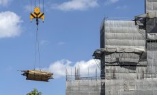 Китай взе мерки за подкрепа на пазарите след данните, че икономиката се забавя