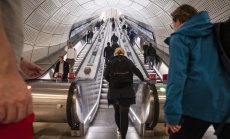 Обединеното кралство е на път към рецесия и исторически ниски нива на паунда