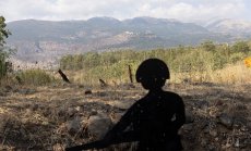 Израелски удар е убил висш командир на „Хизбула“ в Ливан