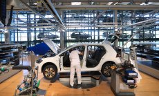 VW отлага пускането на електрическия Golf