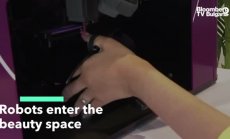 Маникюрист с изкуствен интелект