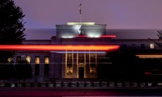 Фед губи милиарди и изтри приходите, които финансираха множество публични разходи