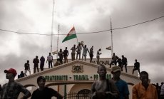 Успешните примери за мирен преход към демокрация в Африка