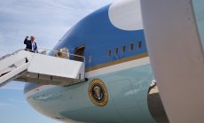 В света на Тръмп самолетите са ключът към политически облаги