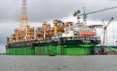 Total: Търсенето на петрол ще достигне пик през 2030 г. 