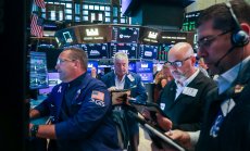 Изнервеният Уолстрийт е нащрек след нарастване на риска от трилиони долари