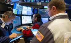 Сривът, изтрил $5 трлн. от пазарите, разтърси активните инвеститори в САЩ