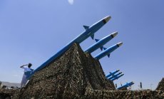 САЩ продължават с удари по хутите и обвиниха иракската група за атаката в Йордания