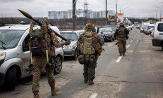 Путин е готов да обсъжда неутрална Украйна, но продължава военната кампания