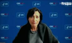 Повече тестове преди полети ще намалят инфекциите