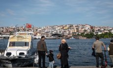 Ердоган привлича чуждестранни инвеститори, но турците плащат висока цена