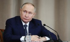 Кой стои зад „троловете на Путин“?