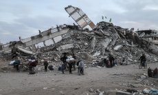 Ивицата Газа: Израел изтегля войски, но следващата фаза на примирието е неясна