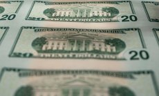 "Изключителната привилегия" на долара може да приключи с Тръмп