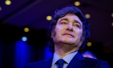 Комфортът за Милей свърши, а действията на САЩ показаха слабостите на модела му