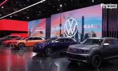 Какво се случва на автосалона в Шанхай