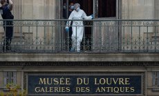 Кражба за 7 минути: как беше извършен обирът на века в Лувъра