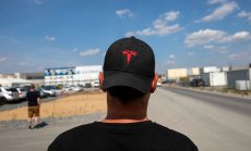 Колапсът на Tesla за 2022 г. достигна 69% след най-голямата разпродажба от април