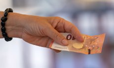 Подкрепата за еврото в Швеция расте, а кроната се доближава до историческо дъно