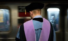 Випускът на Covid в Обединеното кралство навлиза в объркана икономика след Brexit 