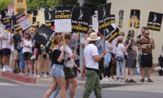 Как британската филмова и телевизионна индустрия е пряко повлияна от стачките в Холивуд?